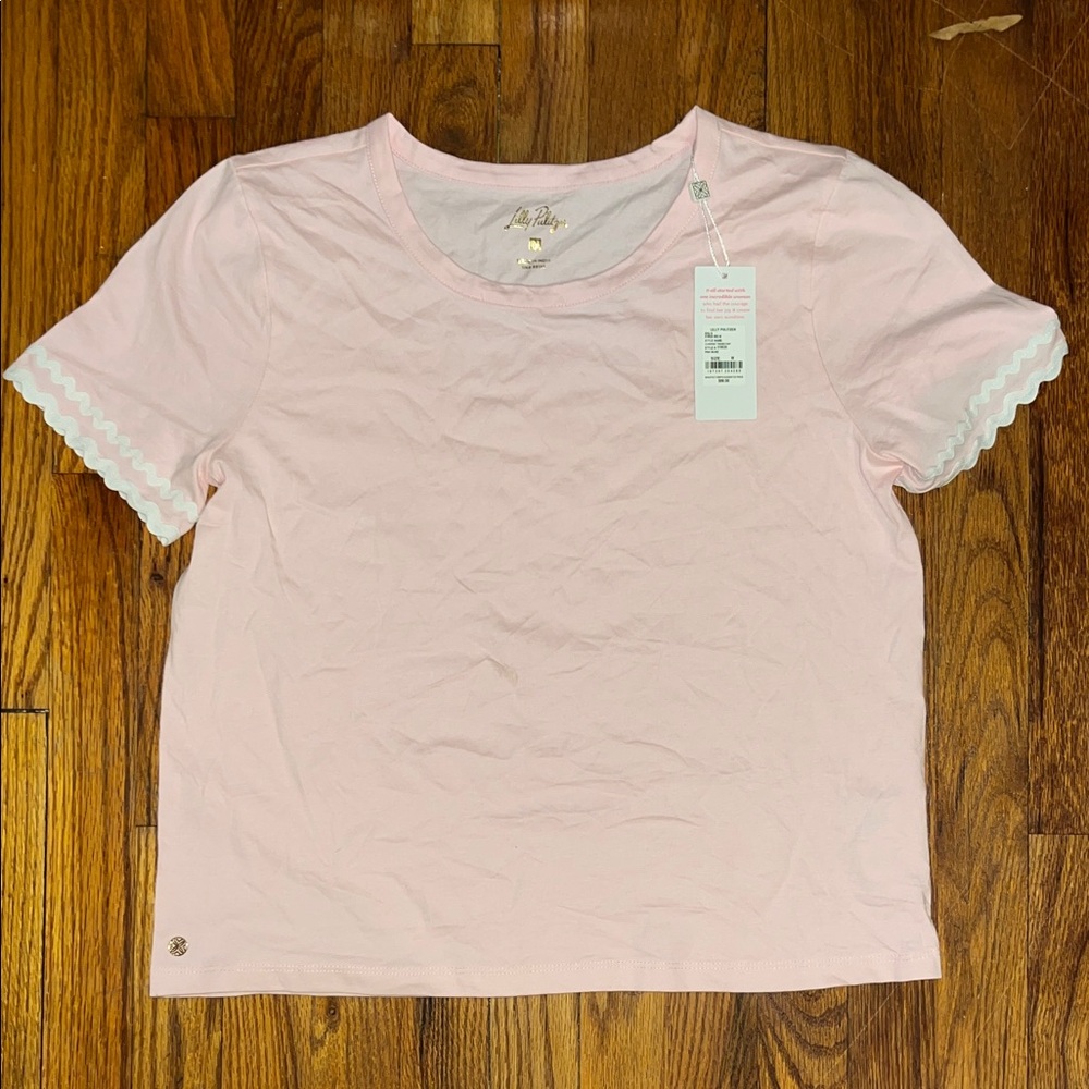 NWT Lilly Pulitzer Light Pink Short Sleeve Tee